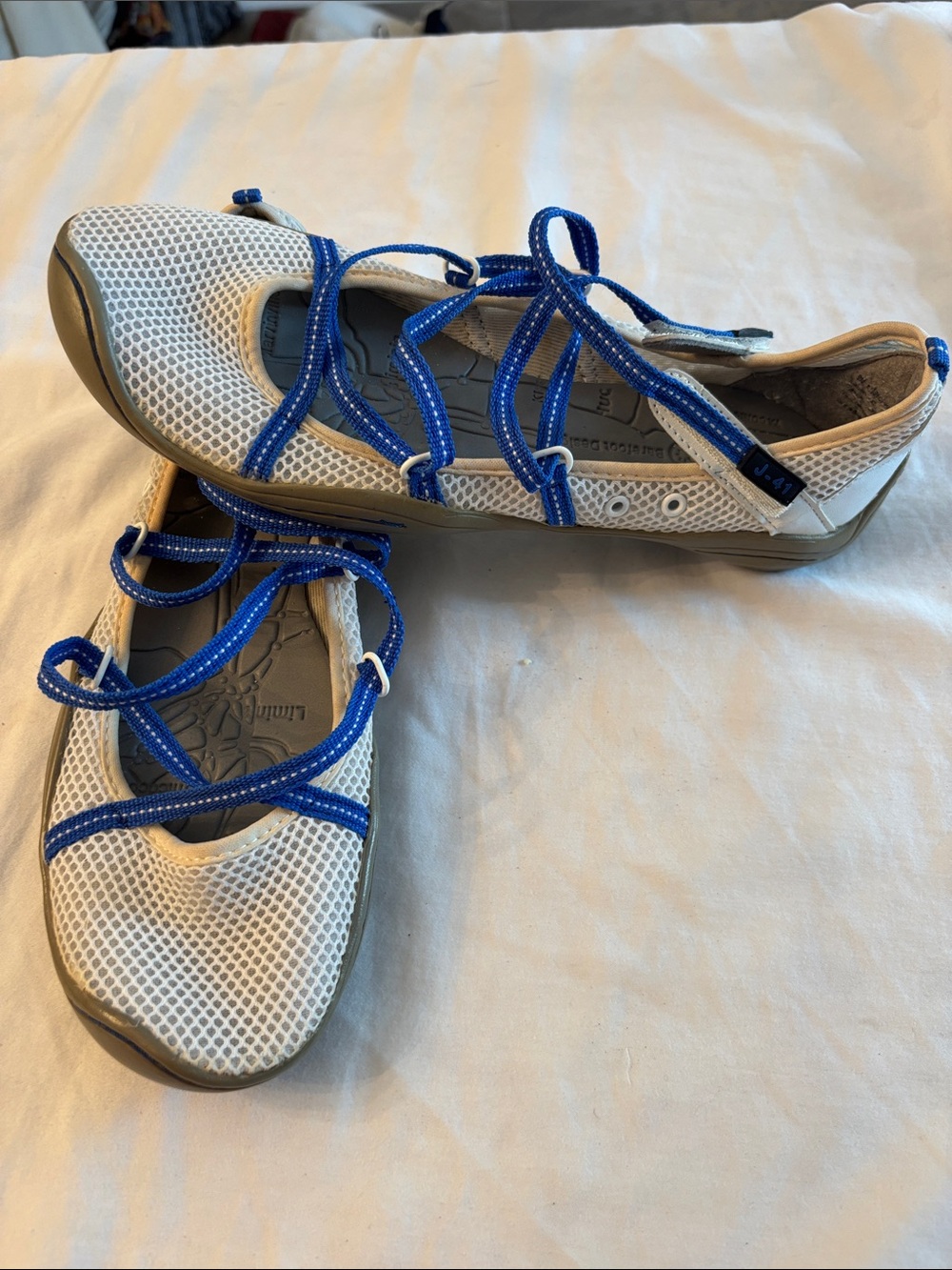 Jeep J-41 Jambu Vegan Trail/Water Mesh Sandal with Blue Straps, Size 9